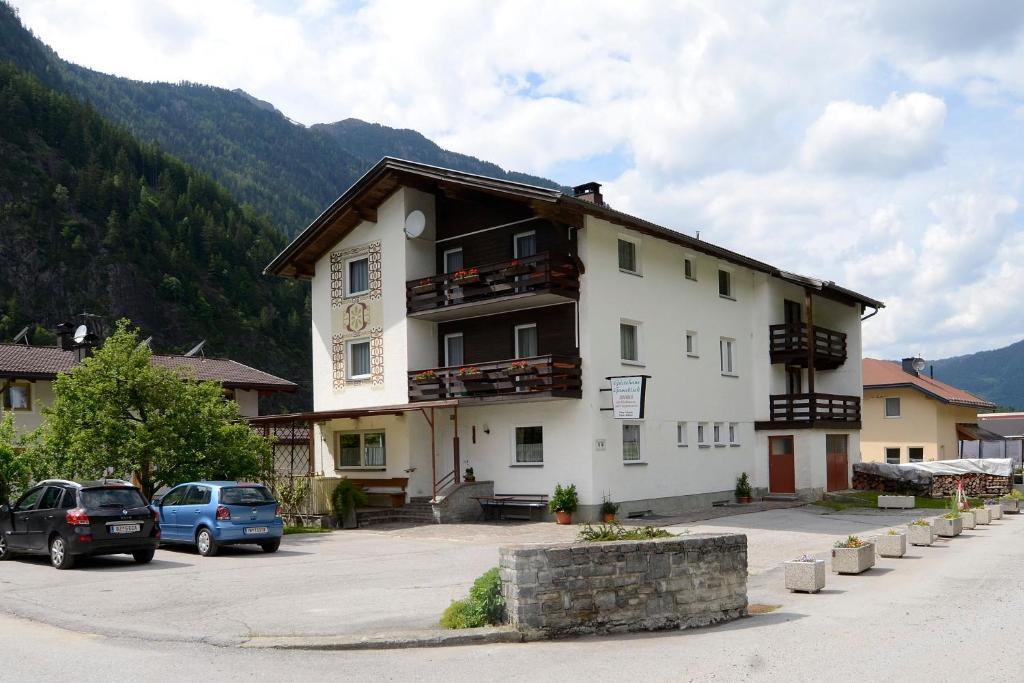 Haus Gamsblick Hotell Umhausen Exteriör bild